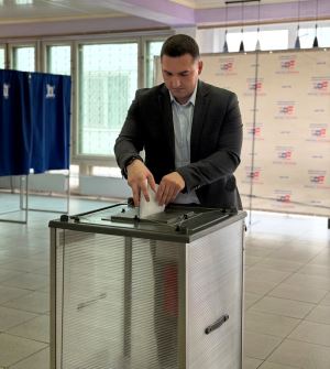 Депутаты гордумы активно участвуют в голосовании