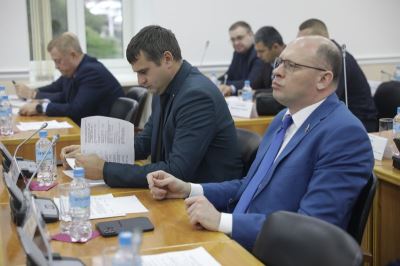 В целях приведения в соответствие федеральному законодательству