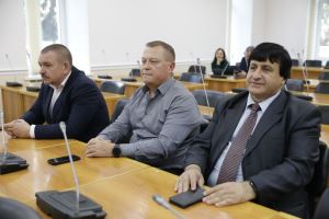 Особое внимание - исполнению решений гордумы 
