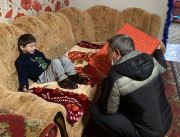 28 декабря, накануне Нового года, депутаты Волгоградской городской Думы исполняют желания детей, принимая участие в акции «Ёлка желаний». Подопечным Максима Логунова стал семилетний Артём Самарчан из Волгограда.