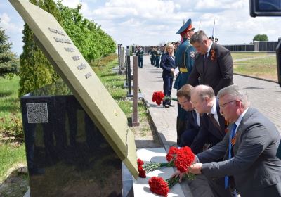 На Мамаевом кургане увековечили память уральцев - защитников Сталинграда