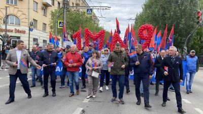 Волгоград празднует Первомай!