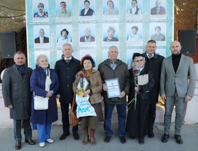 Доска Почета в Краснооктябрьском районе пополнилась новыми именами 