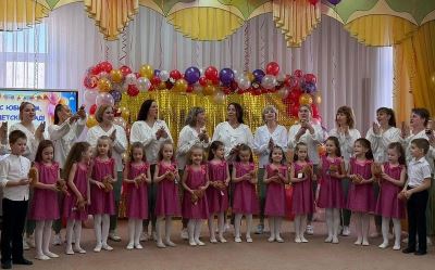 Депутаты гордумы поздравили детский сад № 1 с юбилеем