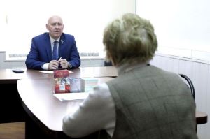Дмитрий Дильман провел прием граждан по личным вопросам