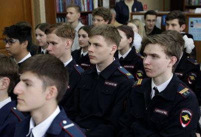 В Волгограде обсудили патриотическое воспитание на примере подвигов казаков