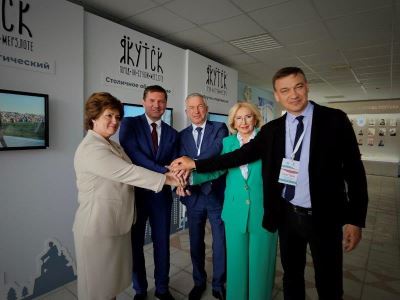 Подписаны соглашения о сотрудничестве Волгоградской гордумы с городскими Думами Тюмени и Якутска