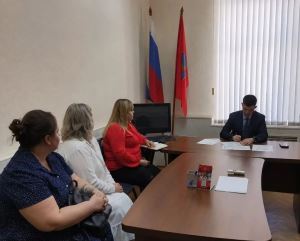 Вице-спикер Геннадий Кузнецов провел прием граждан по личным вопросам