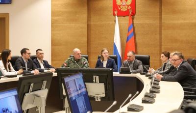 Новые горизонты для молодёжи: представители Волгограда и ЛНР обсудили совместные проекты