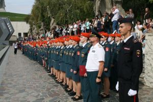 На главной высоте России присягу приняли более 1100 юных кадетов Волгограда