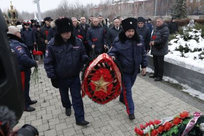 Непокоренный плацдарм: в Волгограде почтили память героев Сталинградской битвы