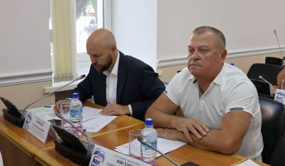 Ряд документов, принятых сегодня депутатами, касается вопросов имущественного характера
