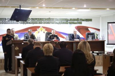 10 лет Росгвардии: в Волгограде чествуют лучших сотрудников регионального Управления