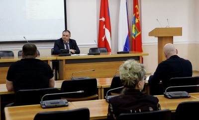 Профильный комитет заслушал мэрию о реализации полномочий по обращению с бездомными животными